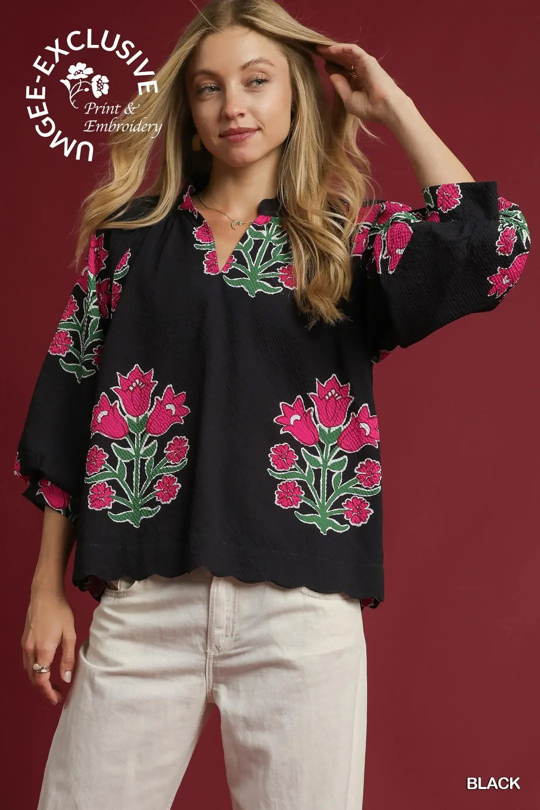 Umgee Bubble Sleeve V Neck Tulip Print Top In Black