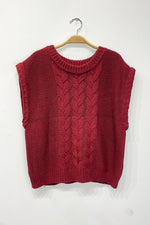 Umgee Cable Knit Sleeveless Sweater Vest In Wine