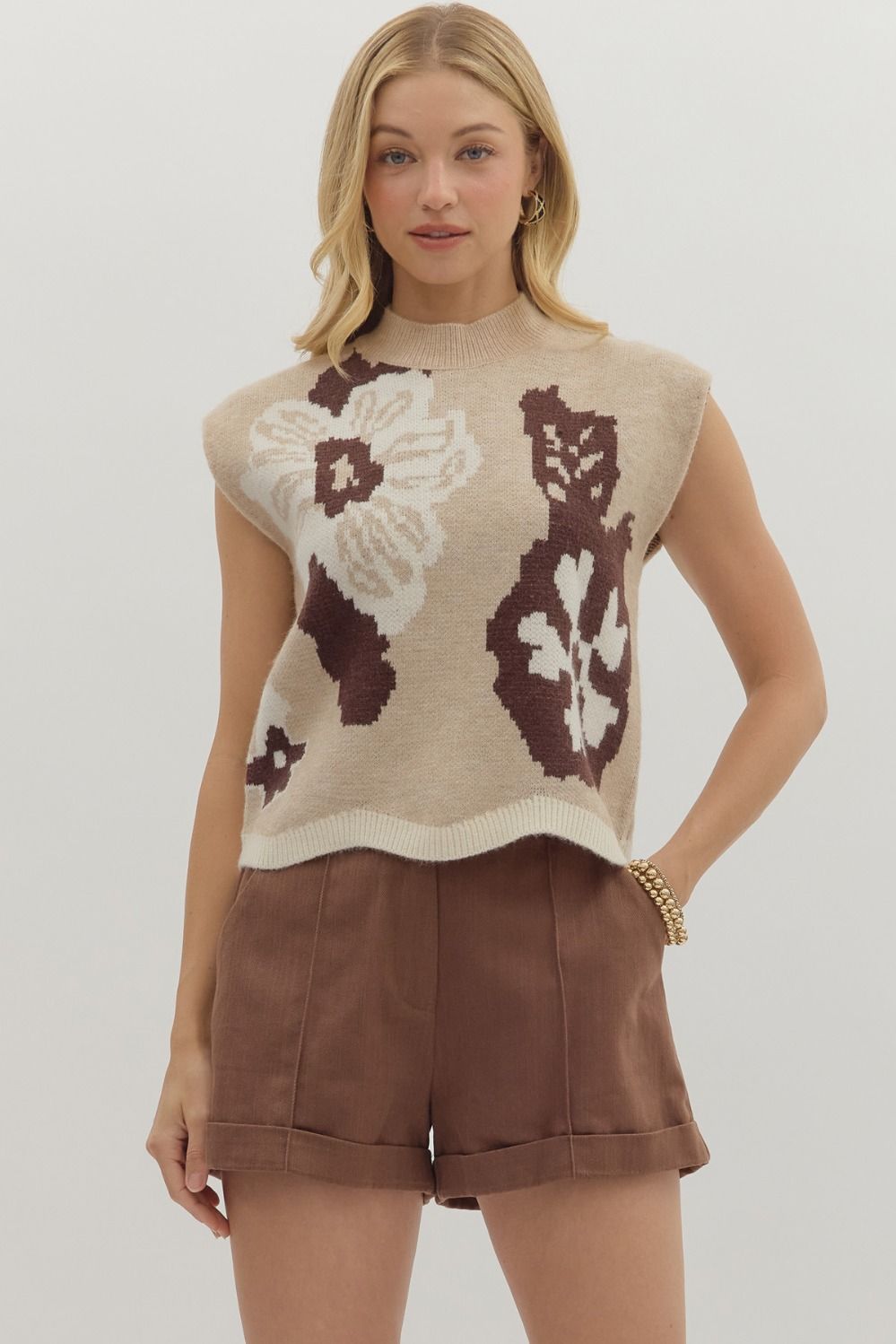 Entro Floral Muscle Sleeve Sweater In Oatmeal