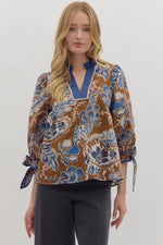 Entro Floral 3/4 Sleeve Top With Contrast Trim in Brown