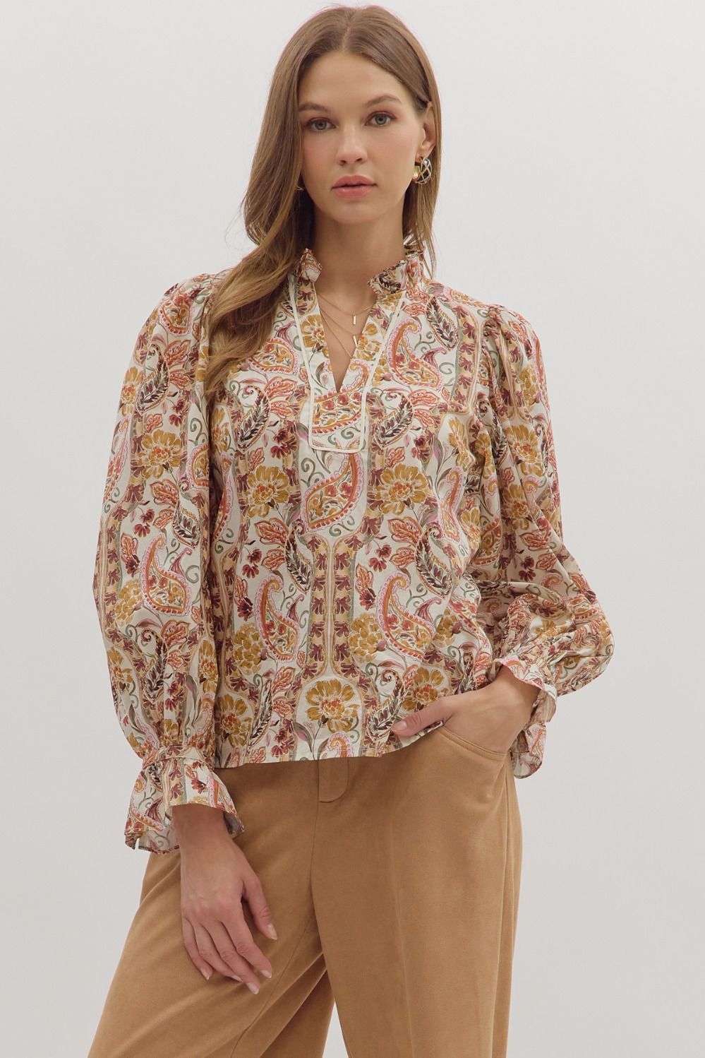 Entro Paisley Print Long Sleeve Top In Ecru