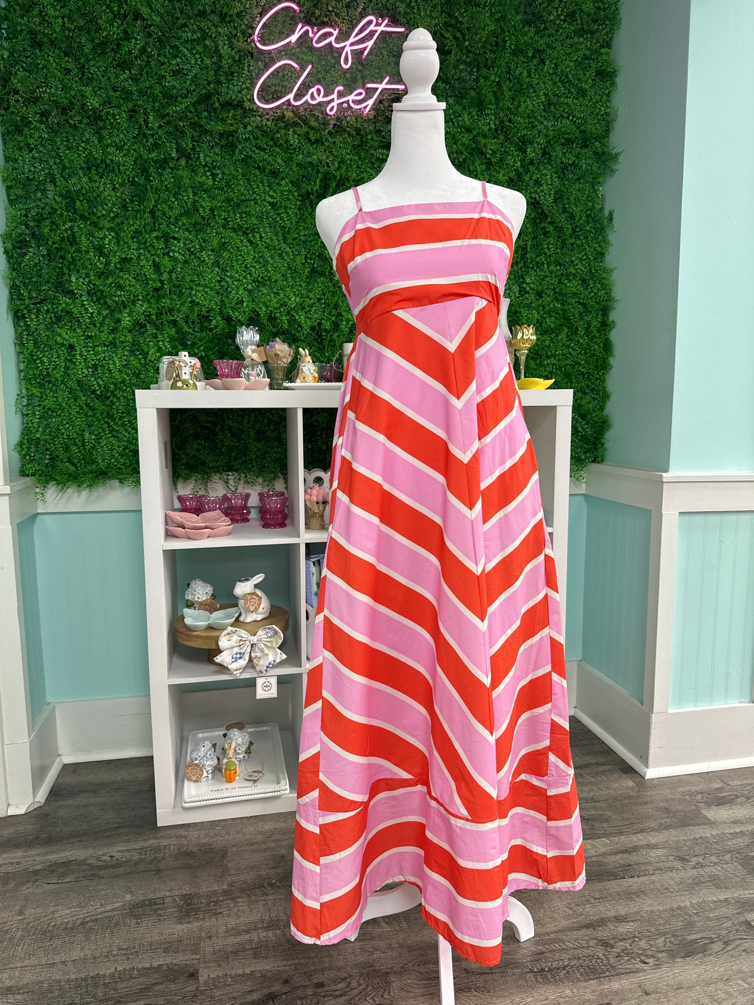 ENTRO Bold Stripe Midi Dress In Orange Pink