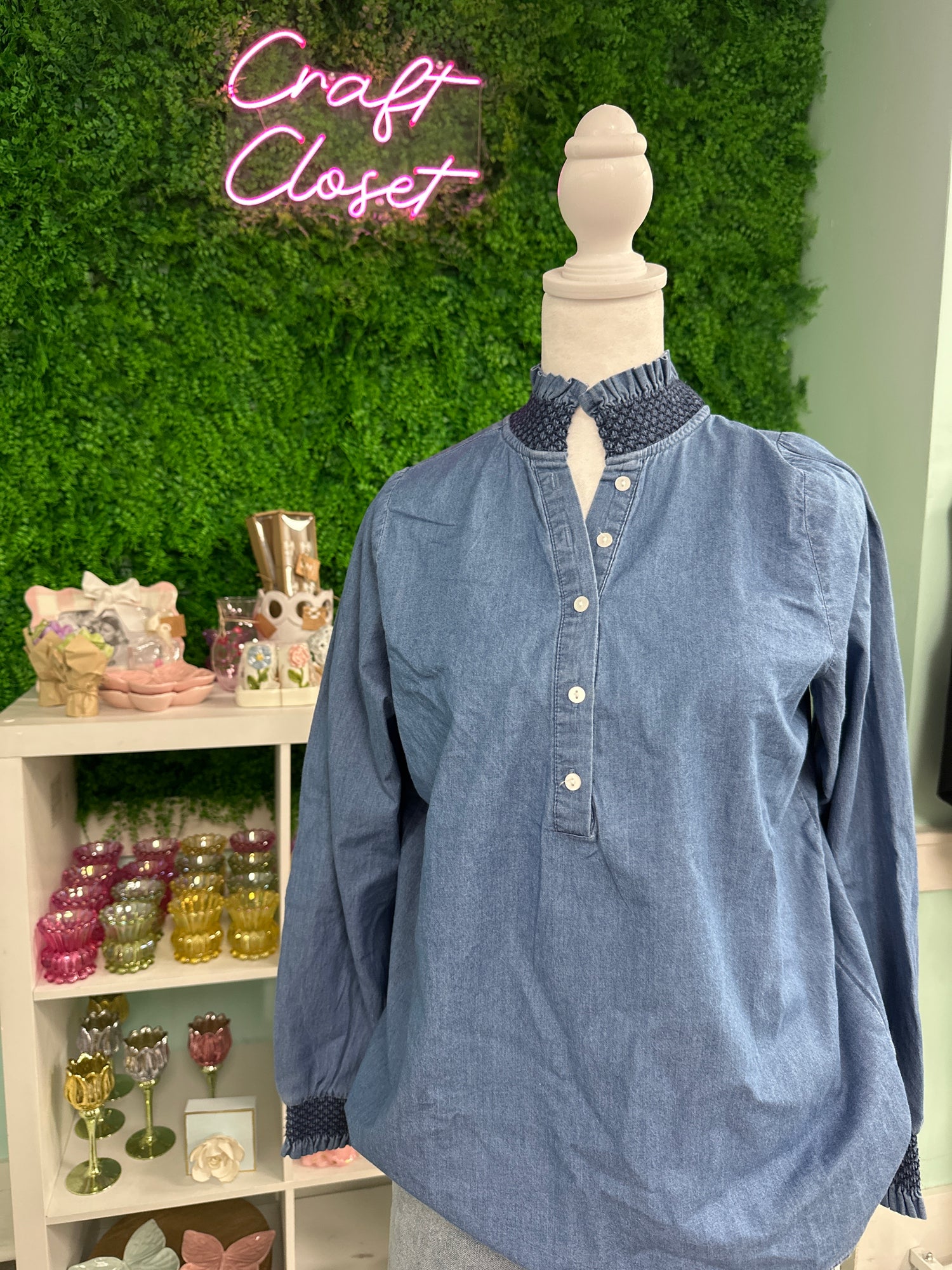 Mary Square Kimberly Chambray Top