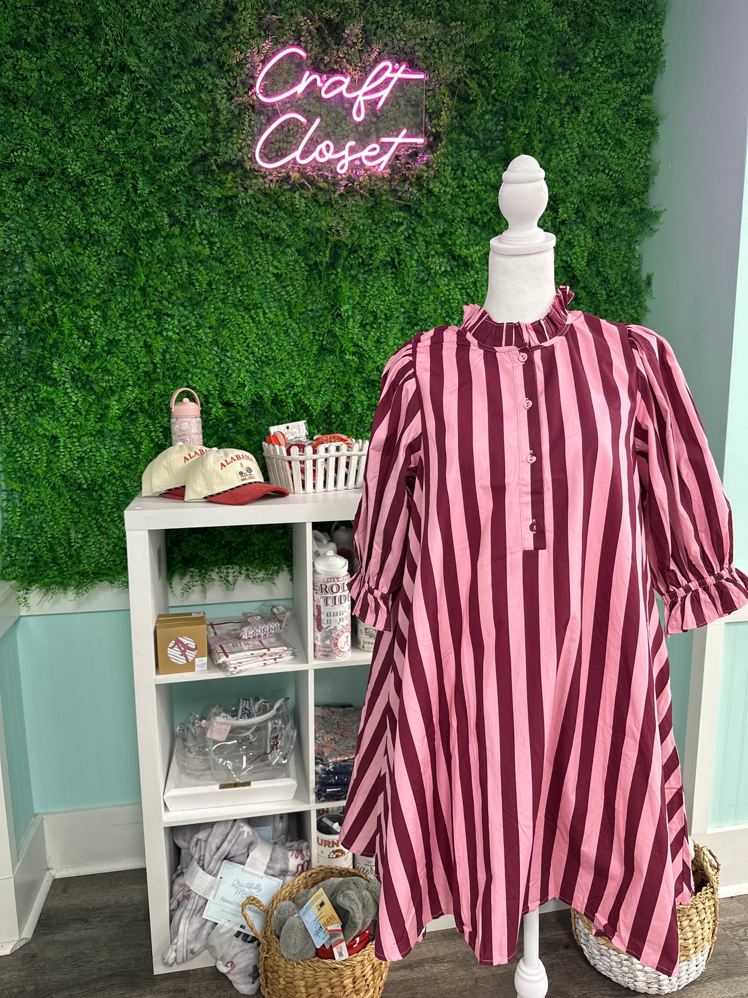ENTRO Striped 3/4 Puff Sleeve Mini Dress In Pink Wine