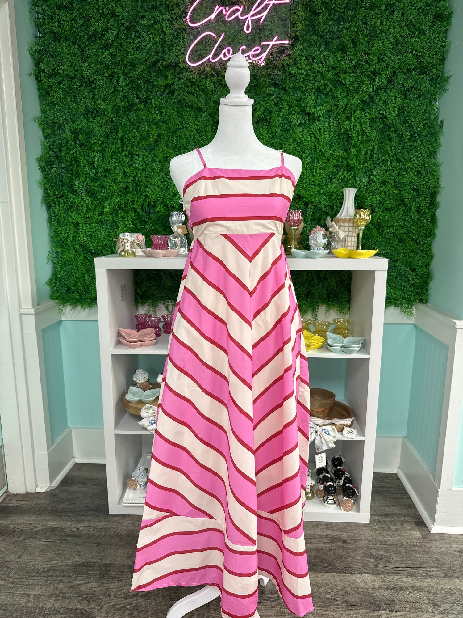 ENTRO Bold Stripe Midi Dress In Cream Pink