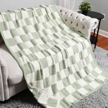 Trendy Throw Blanket