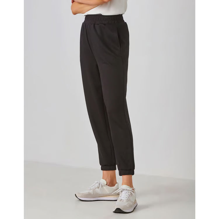 Charlie Paige Jogger In Black