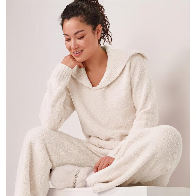 Charlie Paige Cozy Lounge Pullover In Cream *COMING SOON*
