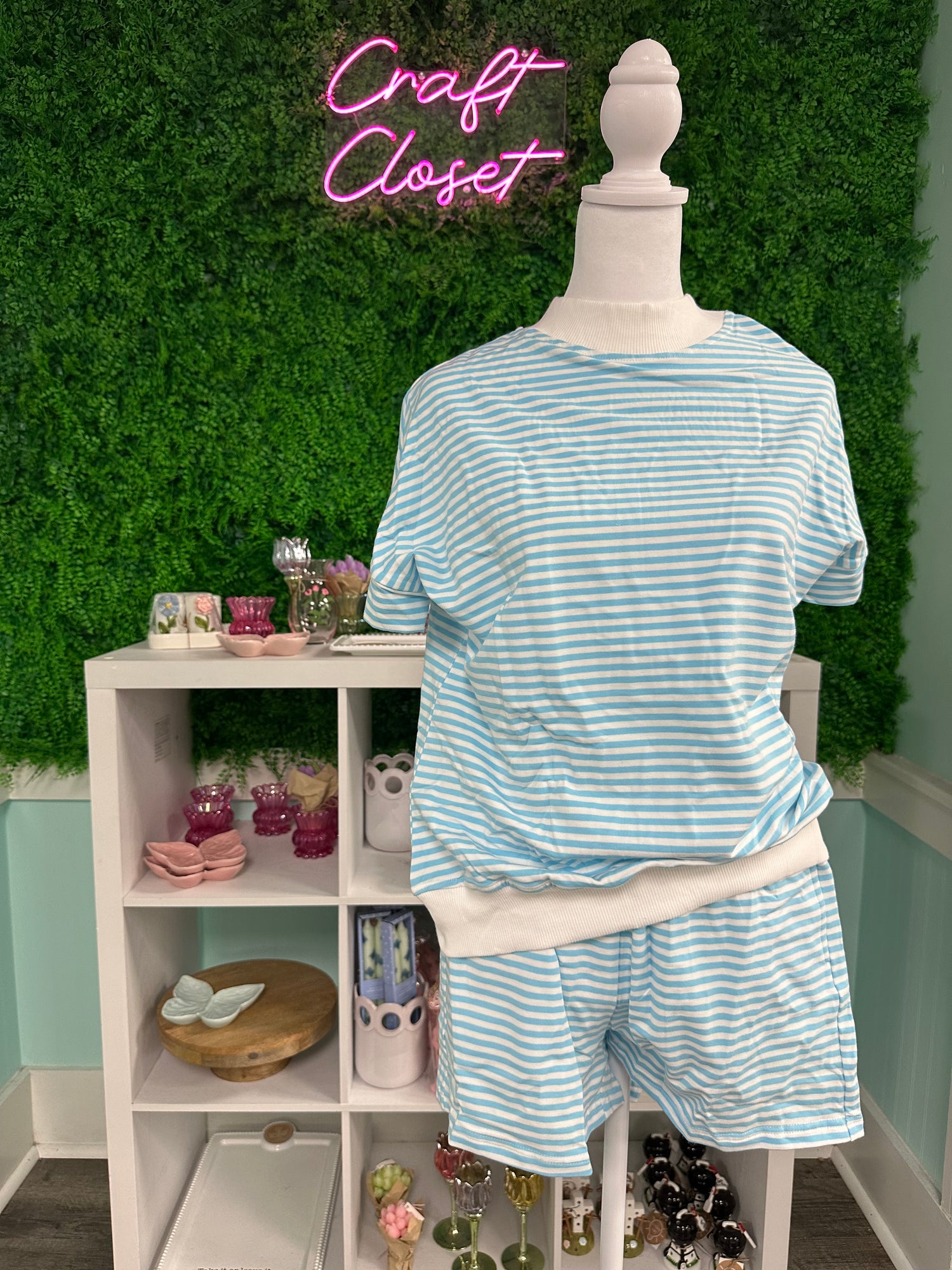 Barefoot Ladies Blue Striped Short Set