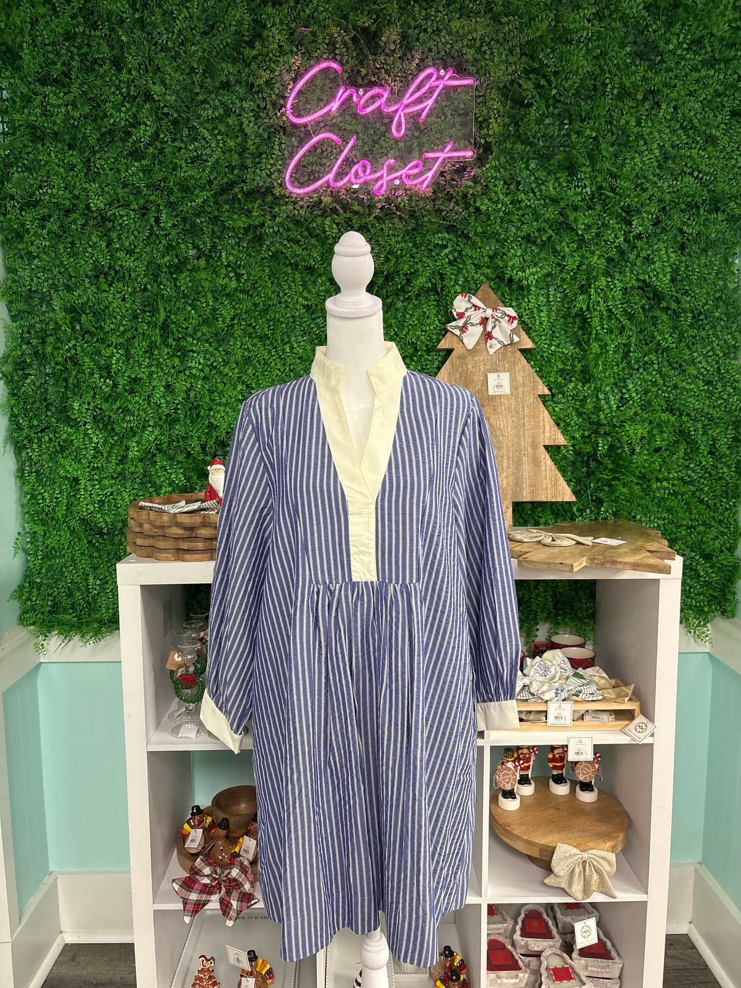 ENTRO Striped V Neck Mini Dress In Indigo