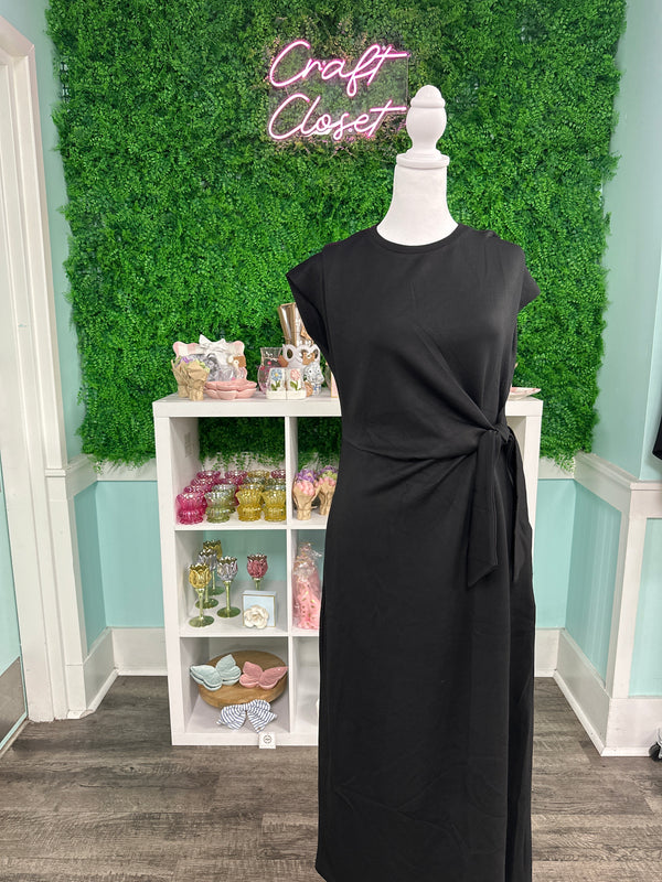 ENTRO Solid Short Sleeve Midi Dress With Wrap Tie Waist In Black