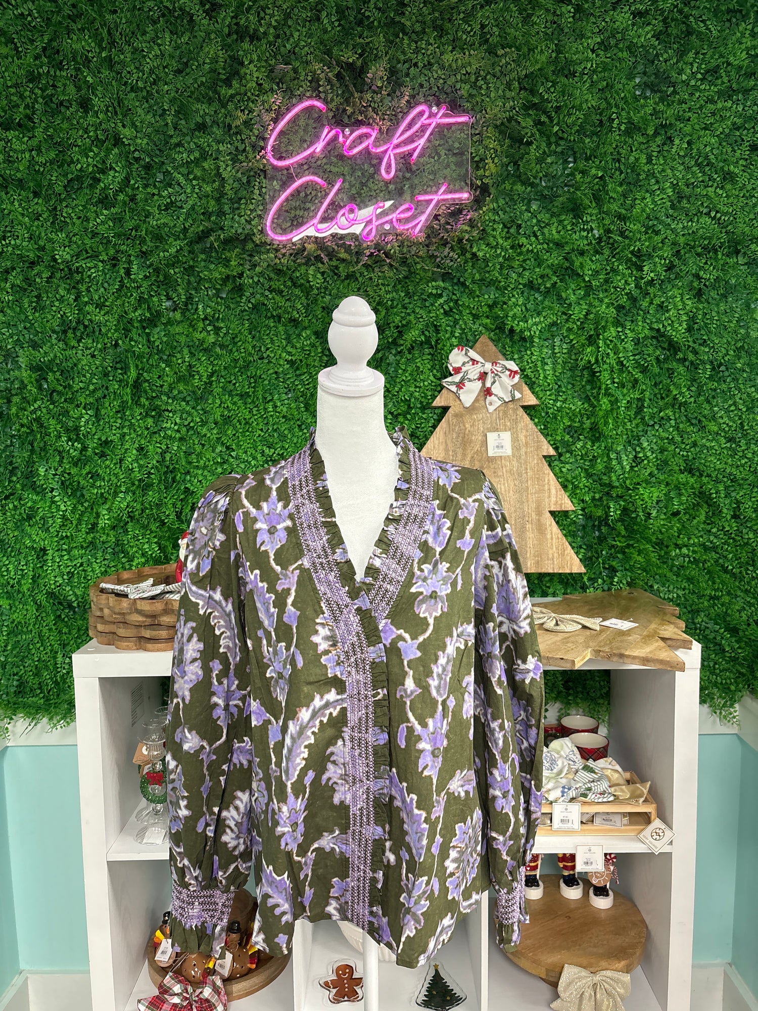 Entro Long Sleeve Top With Smocking Detail In Olive