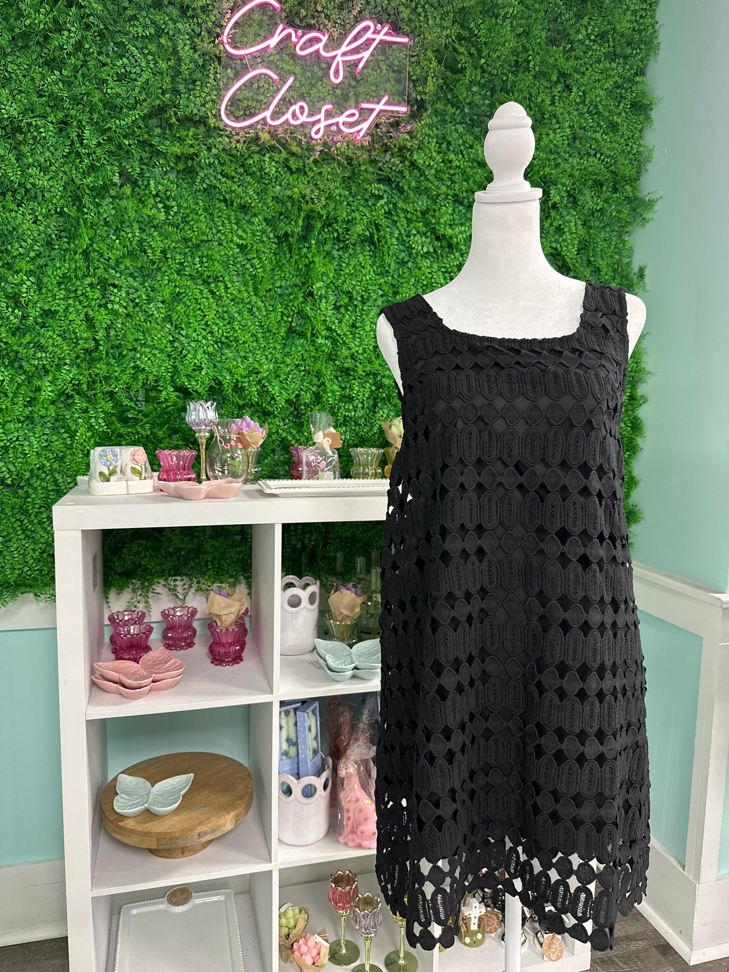 ENTRO Mini Dress In Black