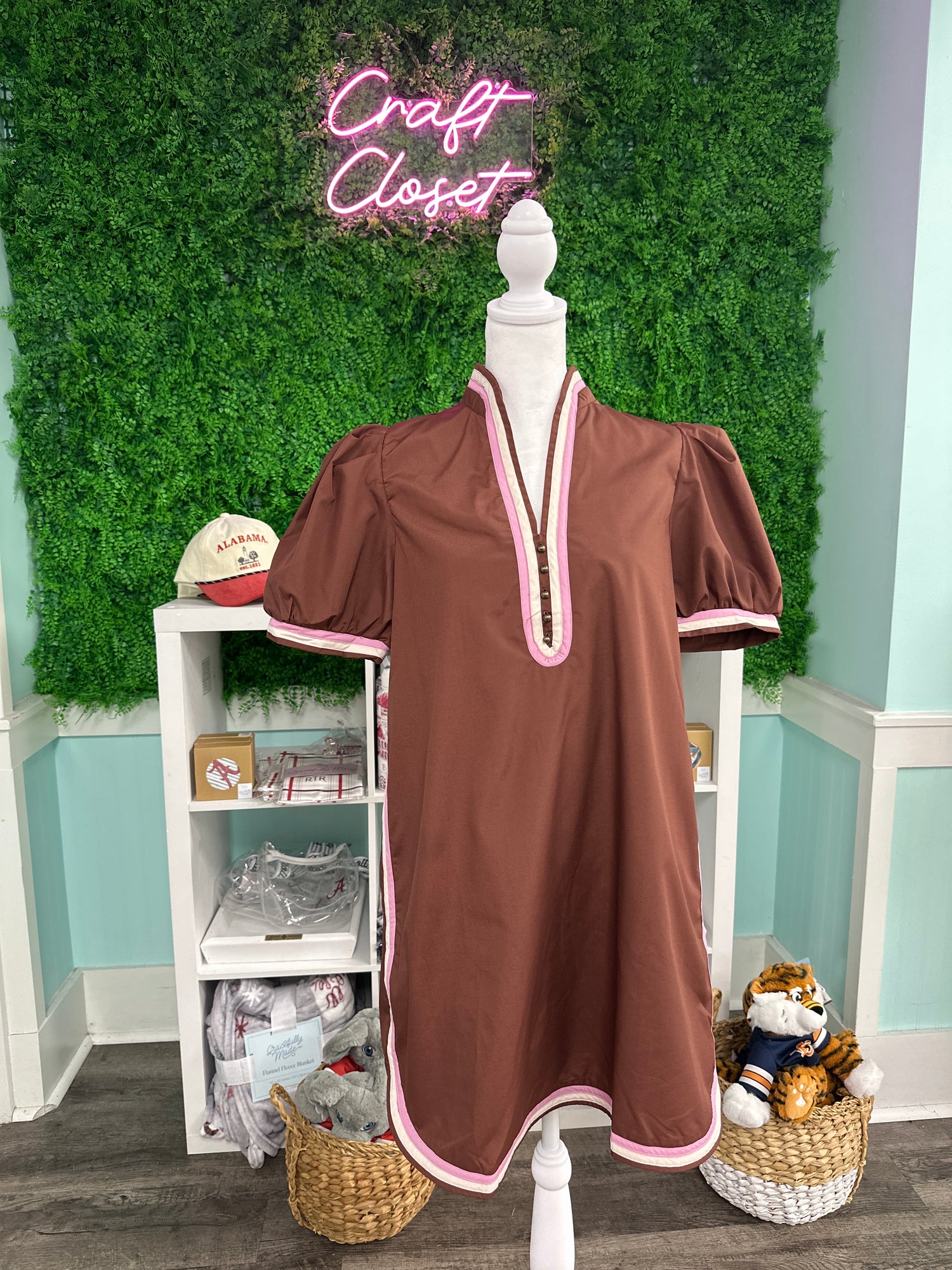 ENTRO Dress In Chocolate