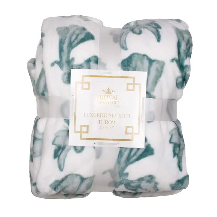 The Royal Standard- Joyce Angel Throw Blue/White