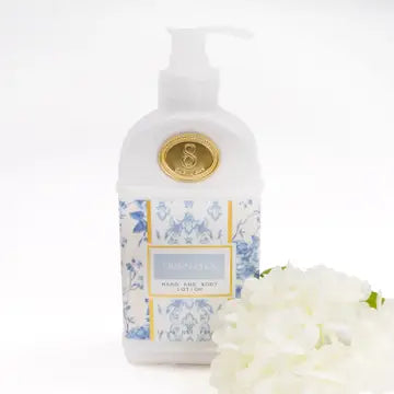 8 Oak Lane Crisp Linen 300ml Hand & Body Lotion