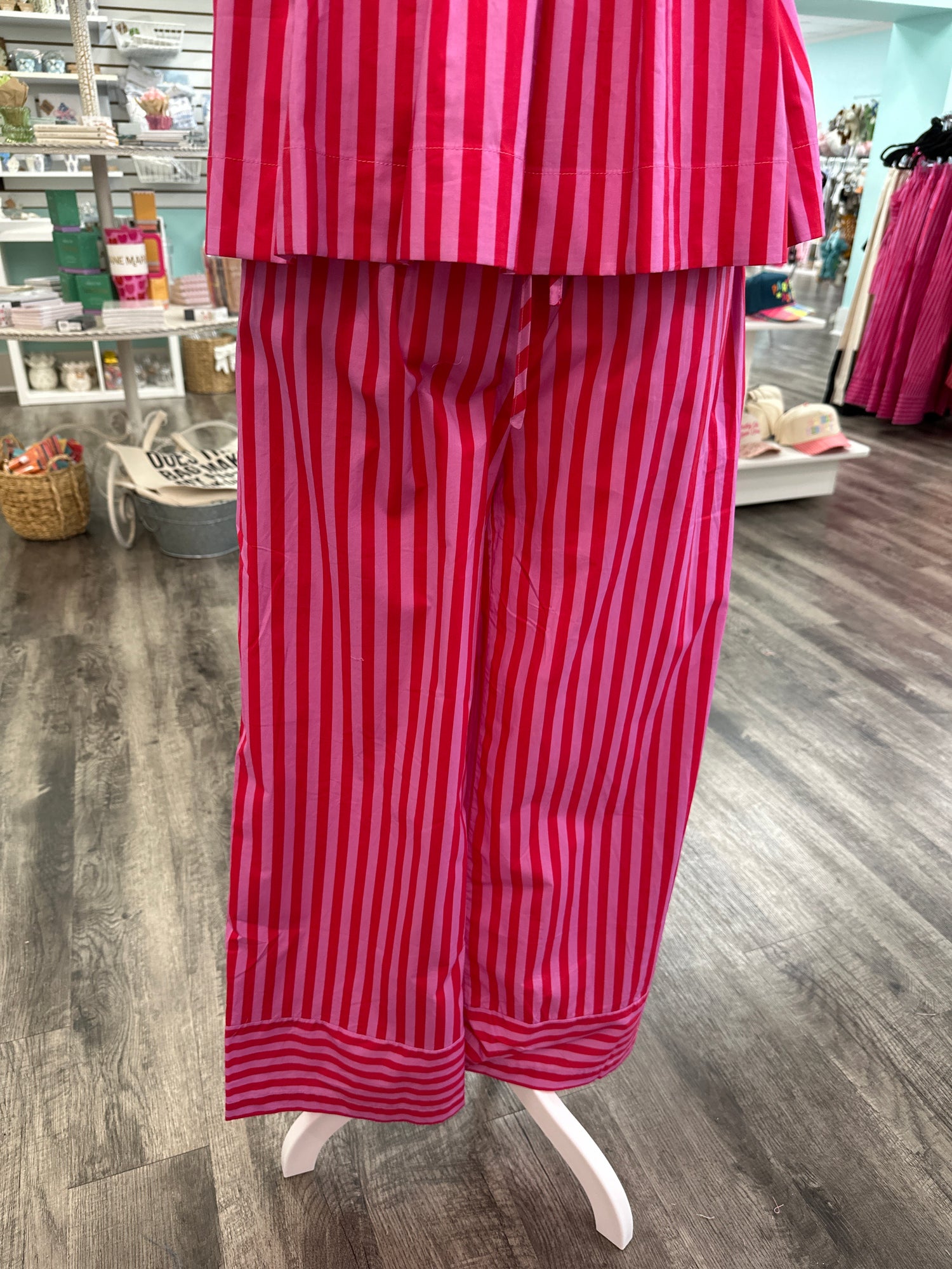 ENTRO Striped Wide Leg Pants In Red