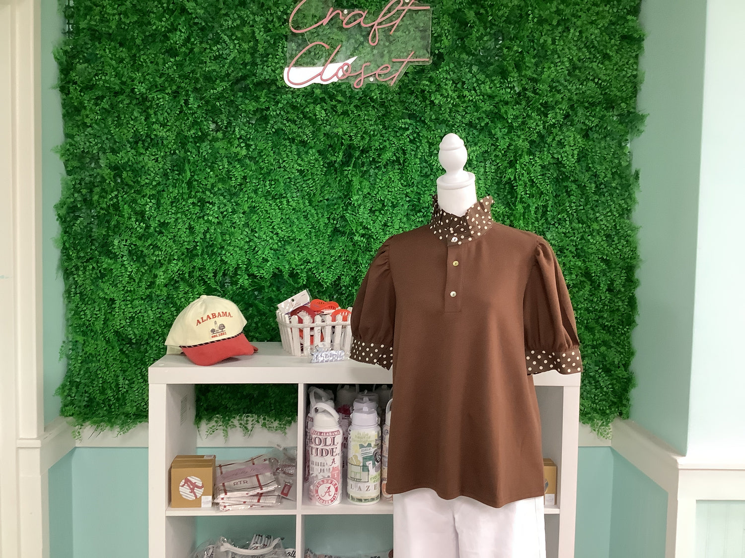 ENTRO Top In Brown