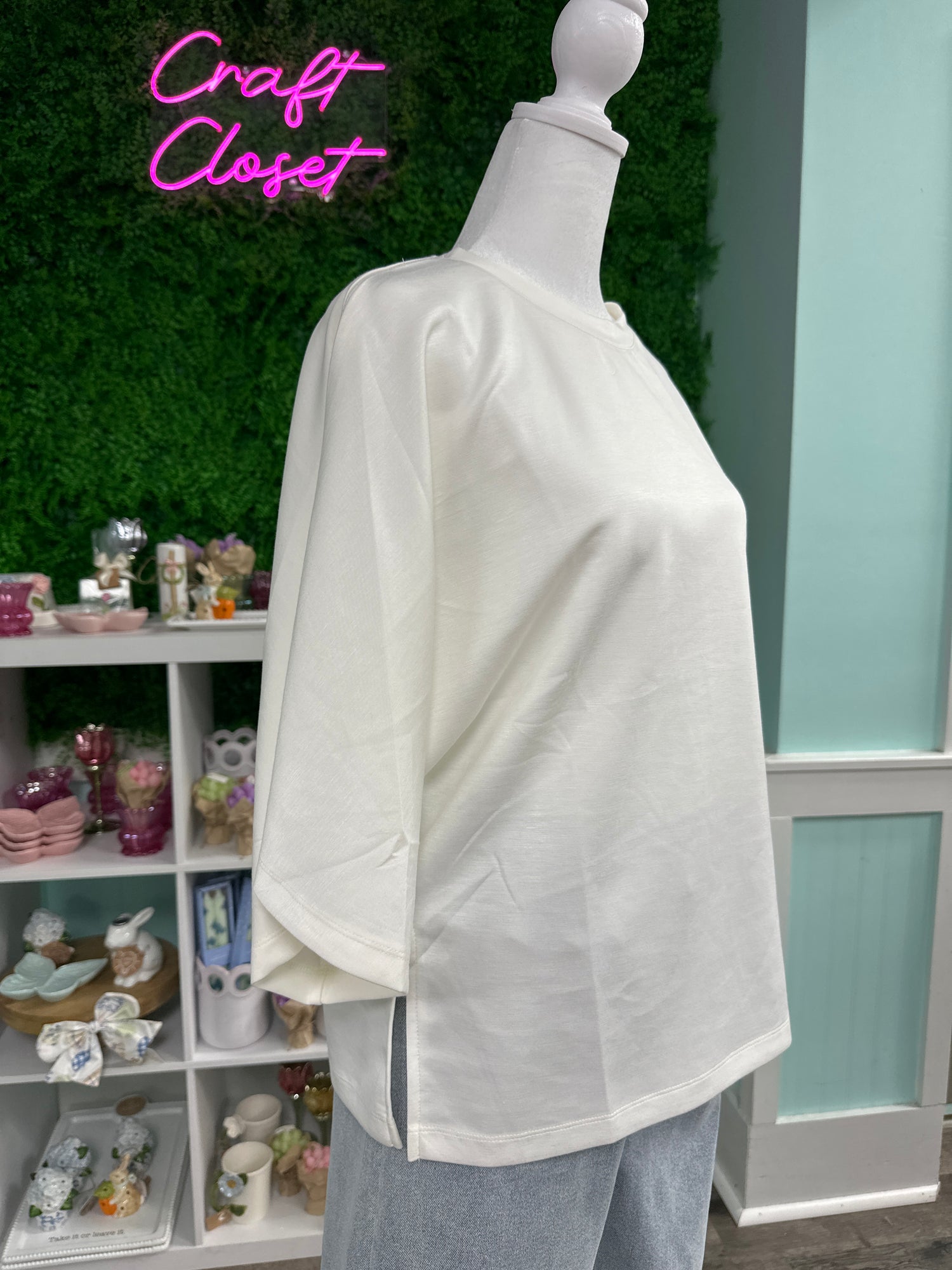 Entro Solid Elbow Sleeve Luxe Knit Top In Off White