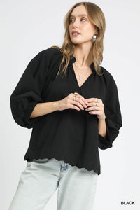 UMGEE Textured Scalloped Trim Top In Black