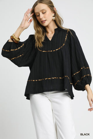 UMGEE Animal Print Trim Top In Black