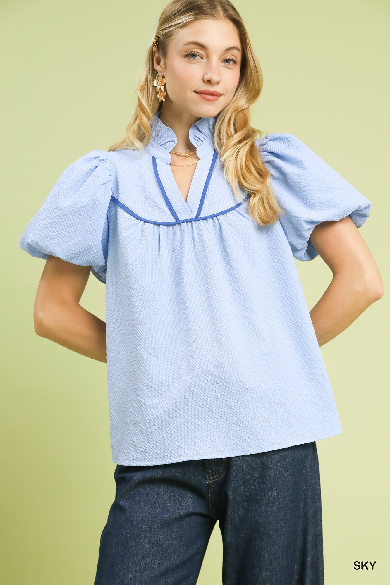 Umgee Textured Puff Sleeve Top With Contrast Binding In Sky