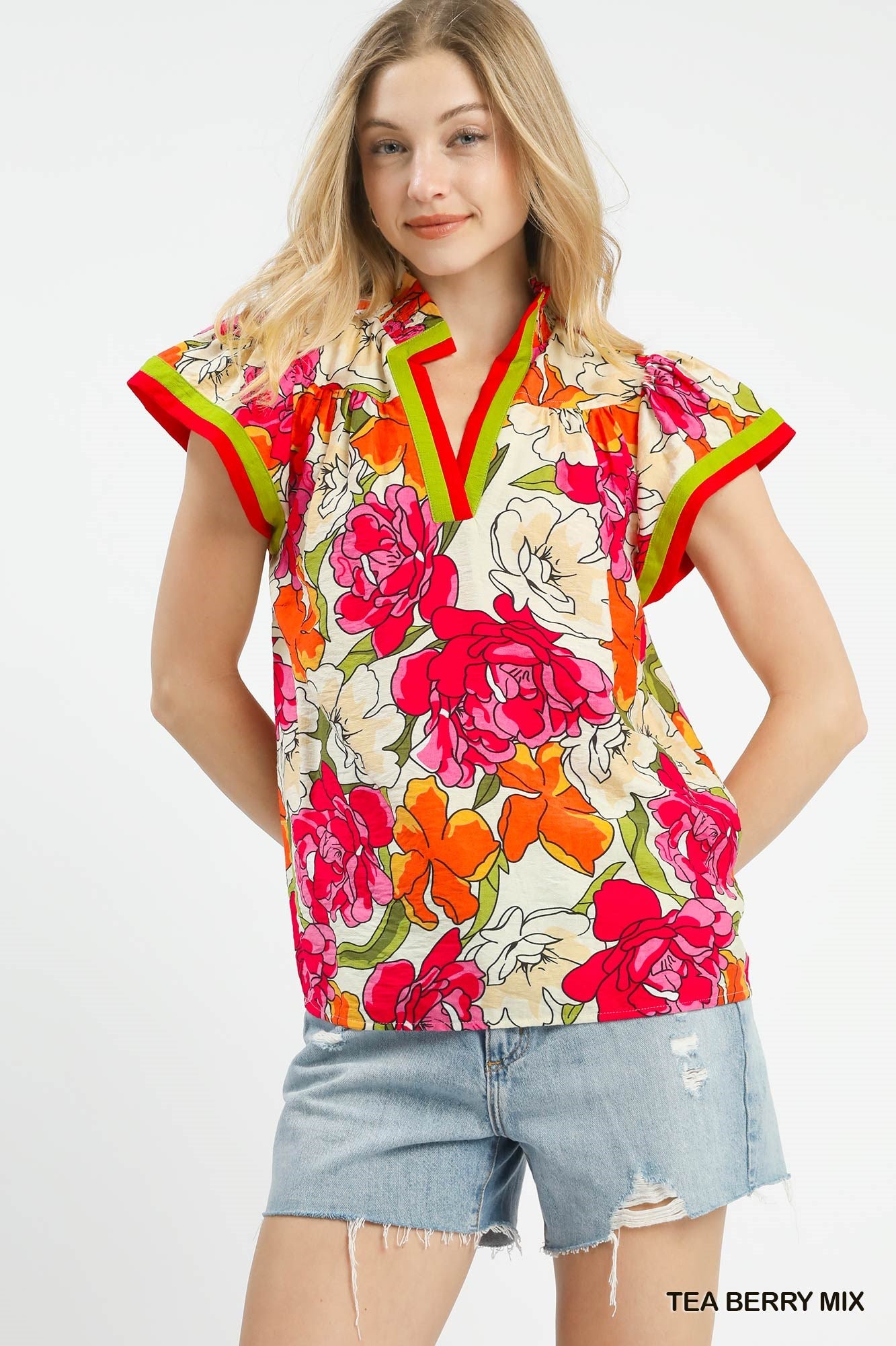 Umgee Bold Floral Top With Contrast Trim In Tea Berry Mix