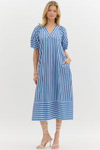 ENTRO Stripe Textured Midi Dress
