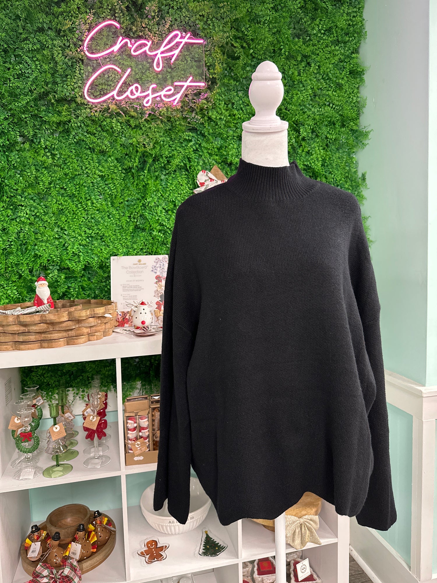 Entro Solid Long Sleeve Pullover With Scalloped Trim In Black