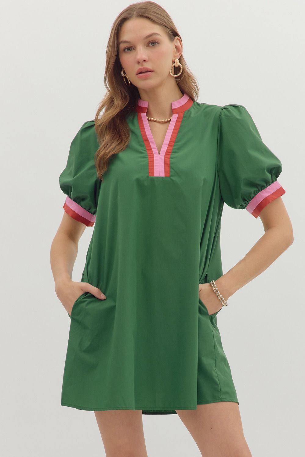 ENTRO Solid Midi Dress With Accent Band In Hunter Green