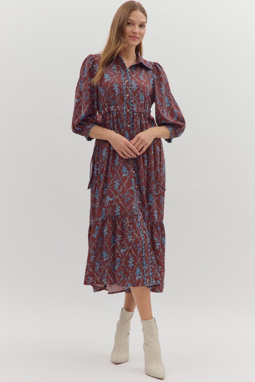 ENTRO Floral 3/4 Sleeve Midi Dress With Button Front In Chocolate