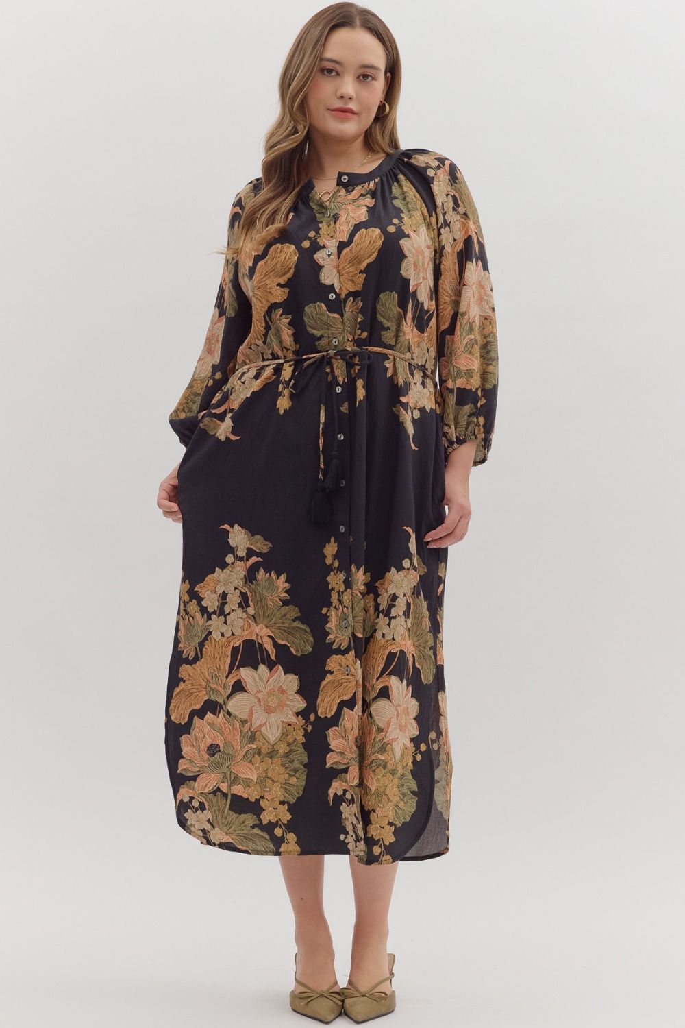ENTRO Floral Print Long Sleeve Midi Dress In Black PLUS Sizes