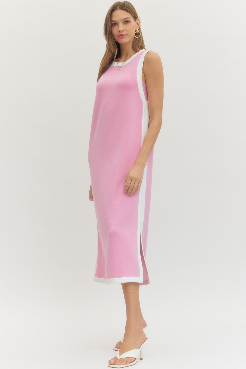 Entro Solid Knit Midi Dress With Contrast Trim In Light Pink