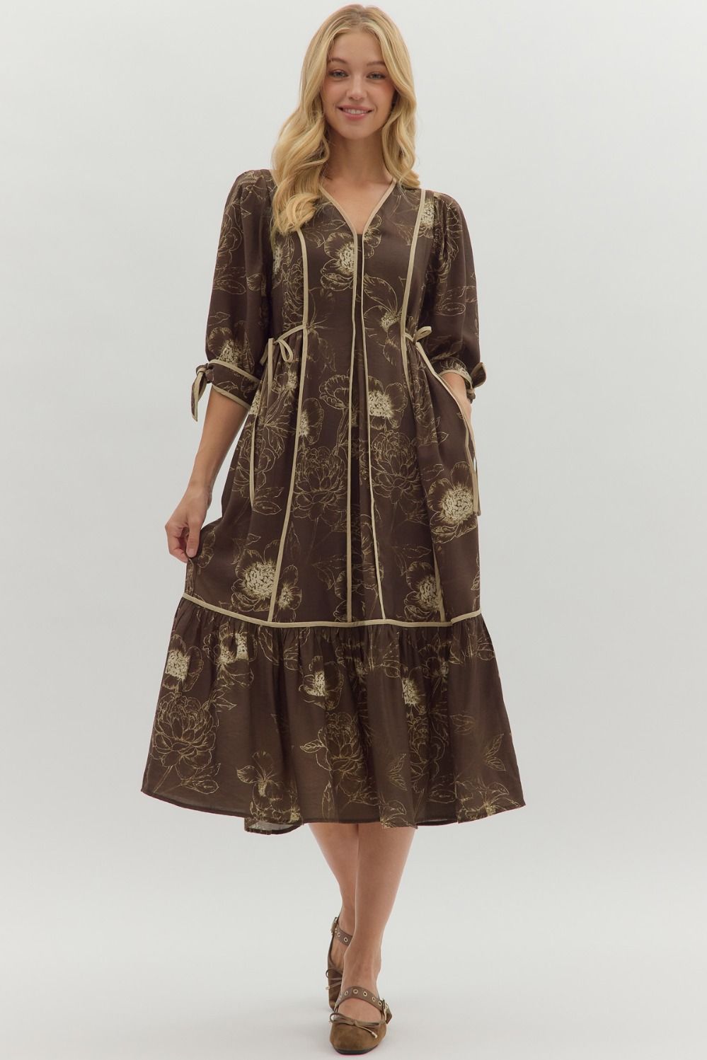 Entro Botanical Print 3/4 Sleeve Midi Dress In Brown *COMING SOON*