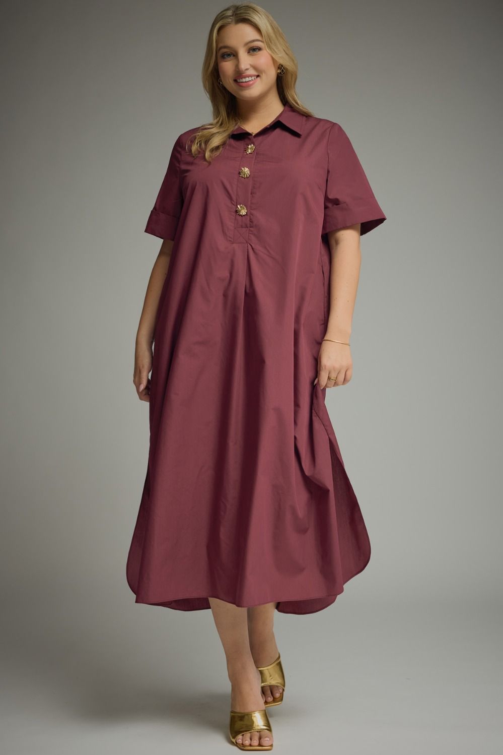 ENTRO Short Sleeve Midi Dress With Gold Button Accent In Wine PLUS Size