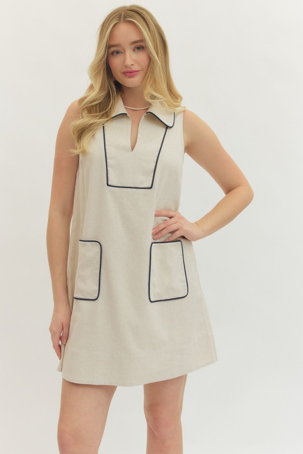 ENTRO Solid Sleeveless Mini Dress With Contrast Piping In Oatmeal