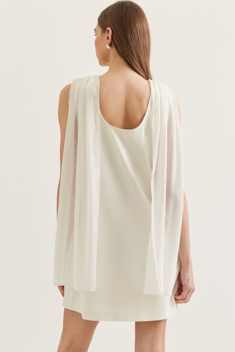 ENTRO Solid Sleeveless Mini Dress With Back Scarf In Cream
