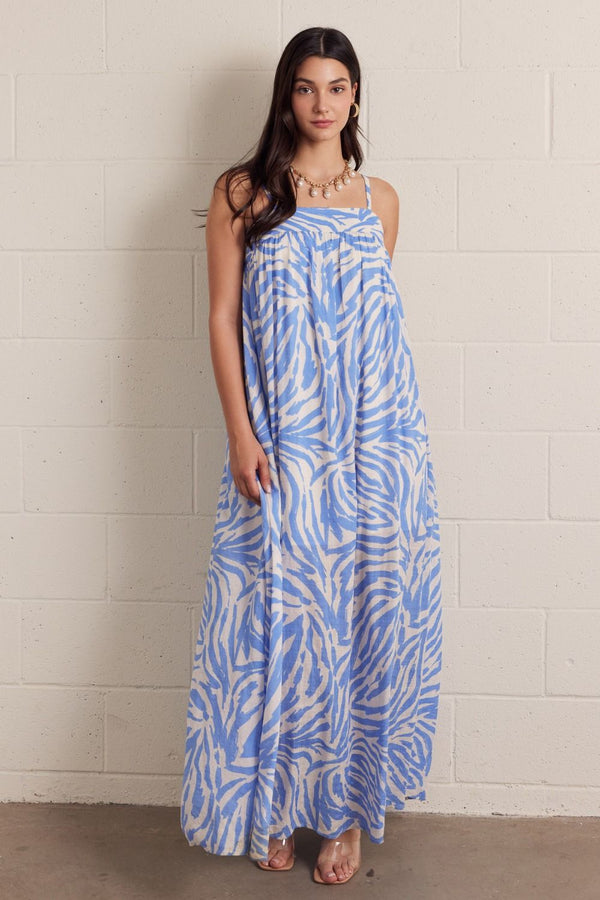 ENTRO Printed Sleeveless Midi Dress In Blue