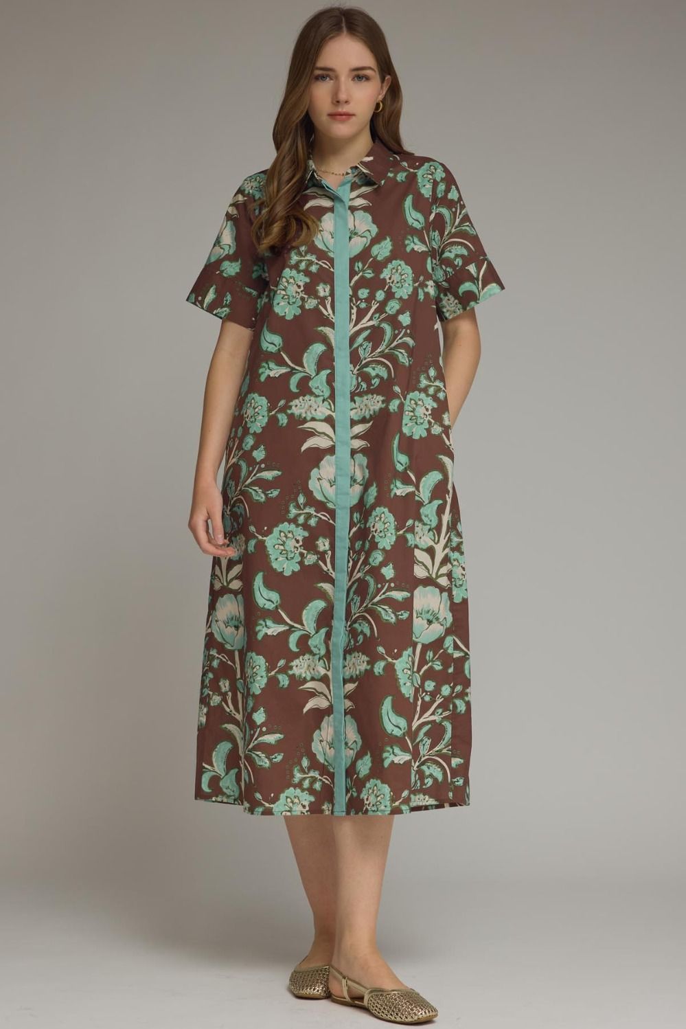 ENTRO Floral Print Midi Dress With Contrast Trim in Chocolate