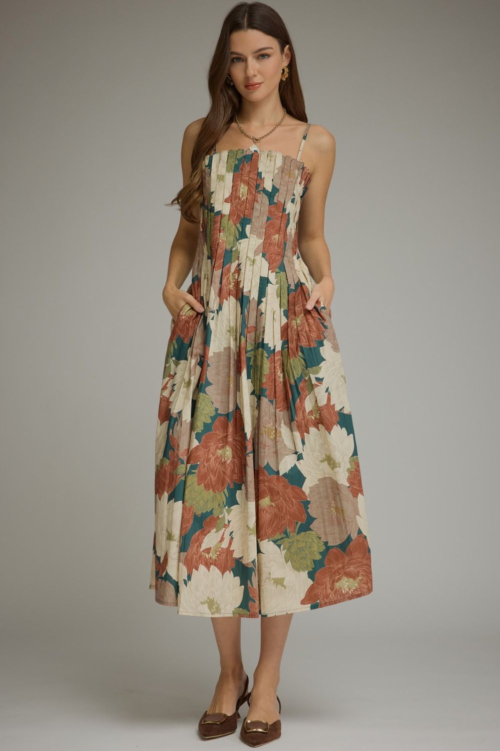 ENTRO Floral Sleeveless Midi Dress With Pleated Bodice In Teal