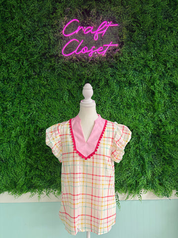 Barefoot Ladies #2060 White Plaid Flutter Sleeve Colorblock Ric Rac Split V Neck