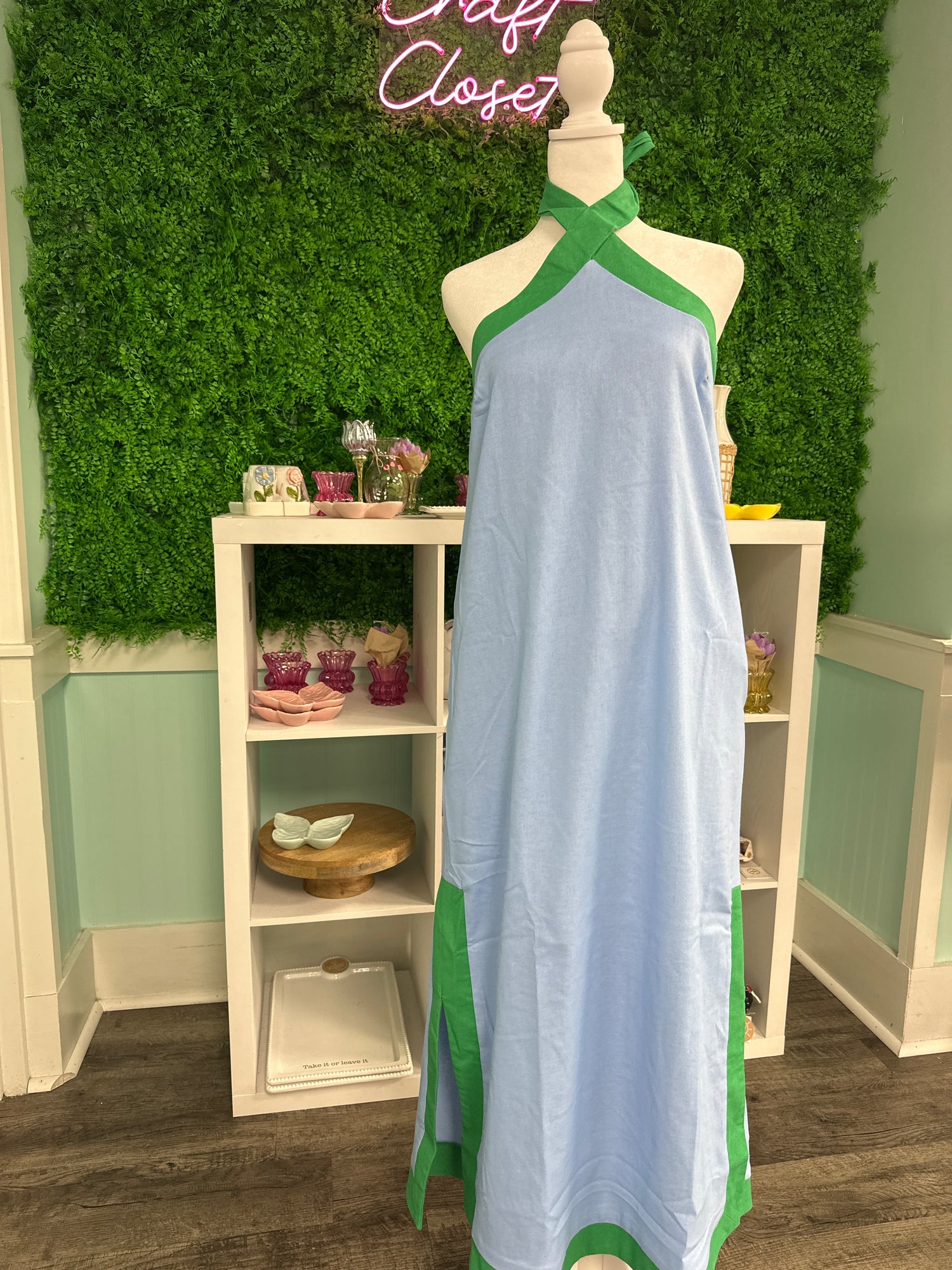 ENTRO Halter Neck Midi Dress In Blue