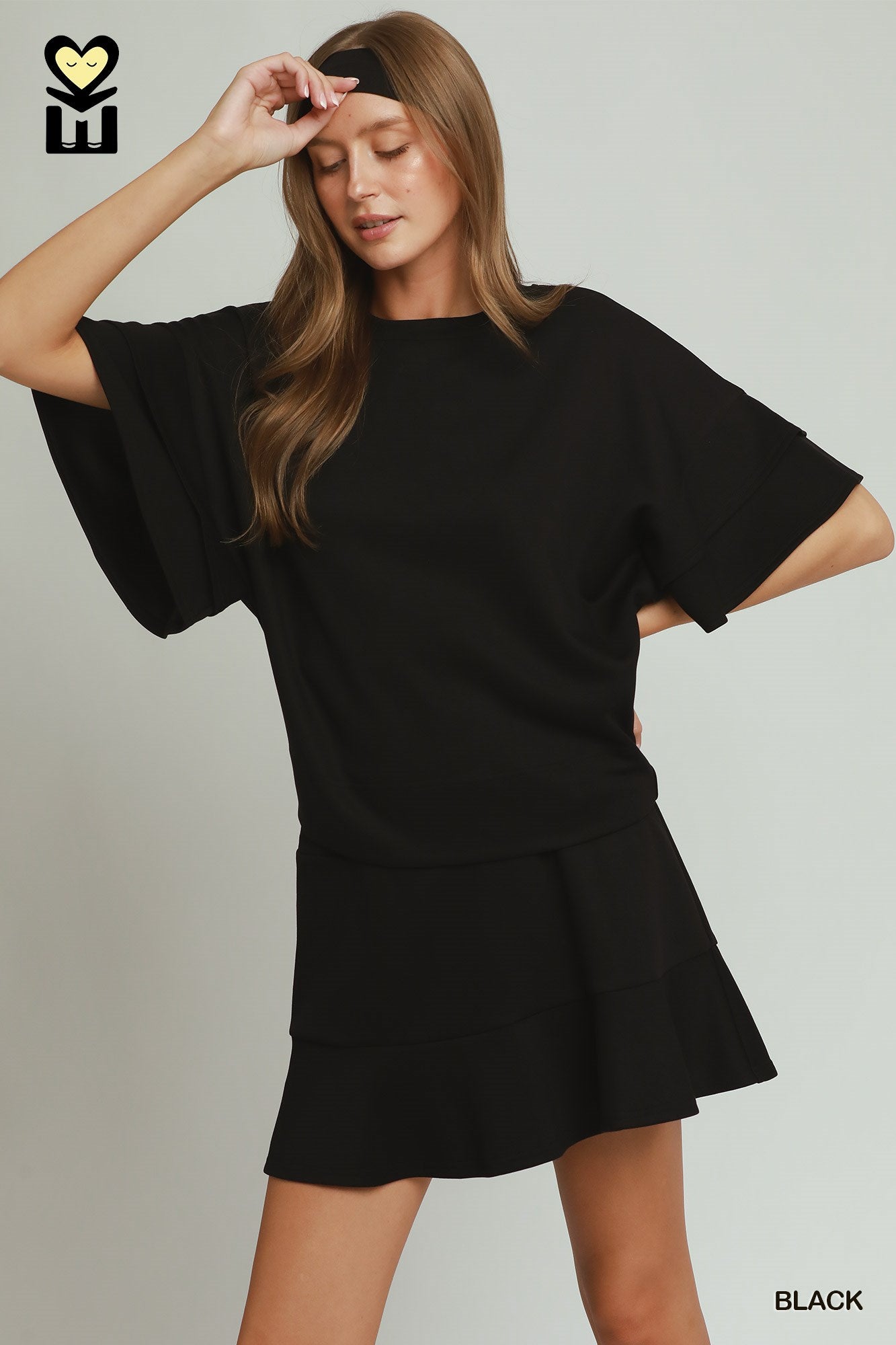 UMGEE Luxeknit Ruffle Sleeve Top In Black