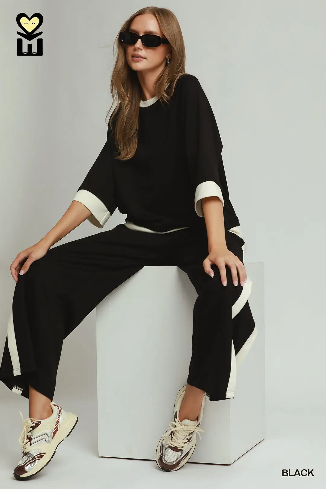 UMGEE Colorblock Crewneck Ragland Sleeve Top In Black *COMING SOON*