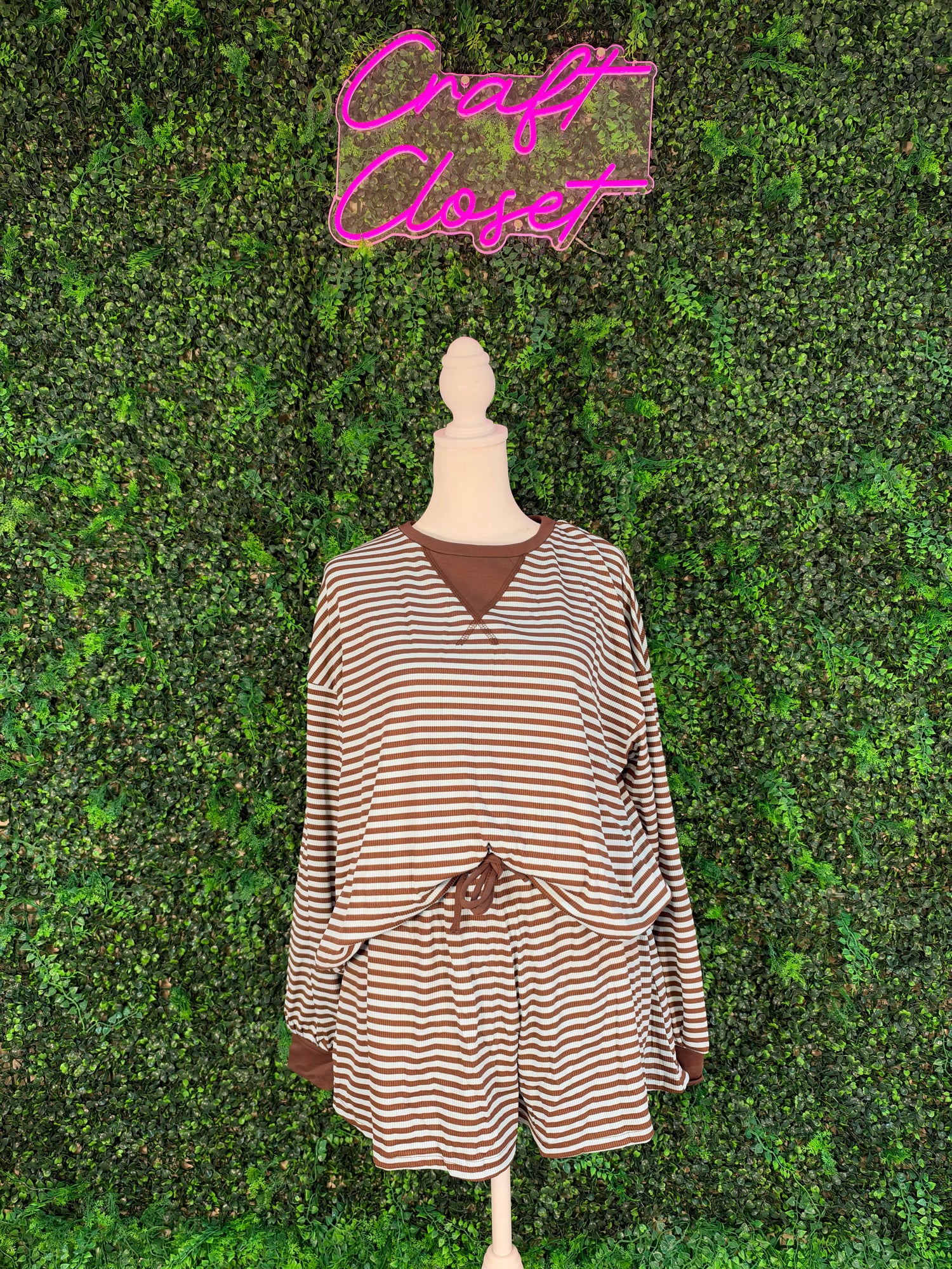 Ladies Barefoot Brown/Blue Striped Short Set