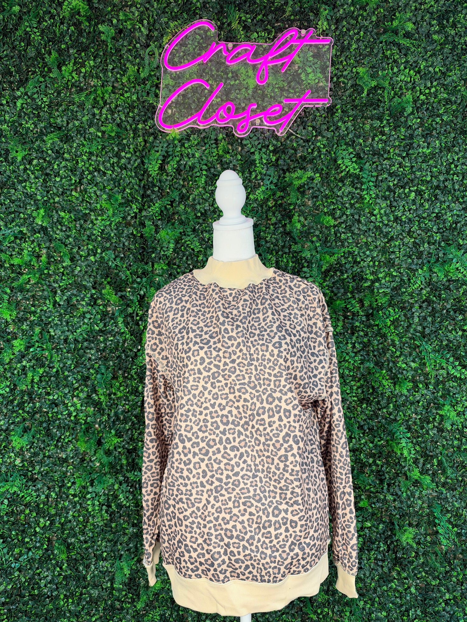Barefoot Ladies Cheetah Crew Neck Sweatshirt