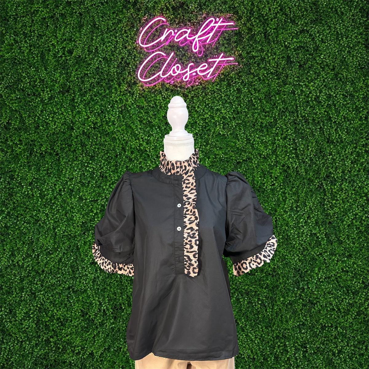 ENTRO Top In Black
