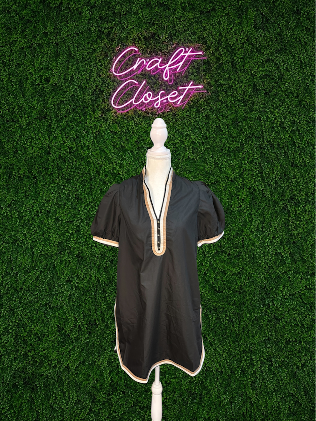 ENTRO Mini Dress In Black