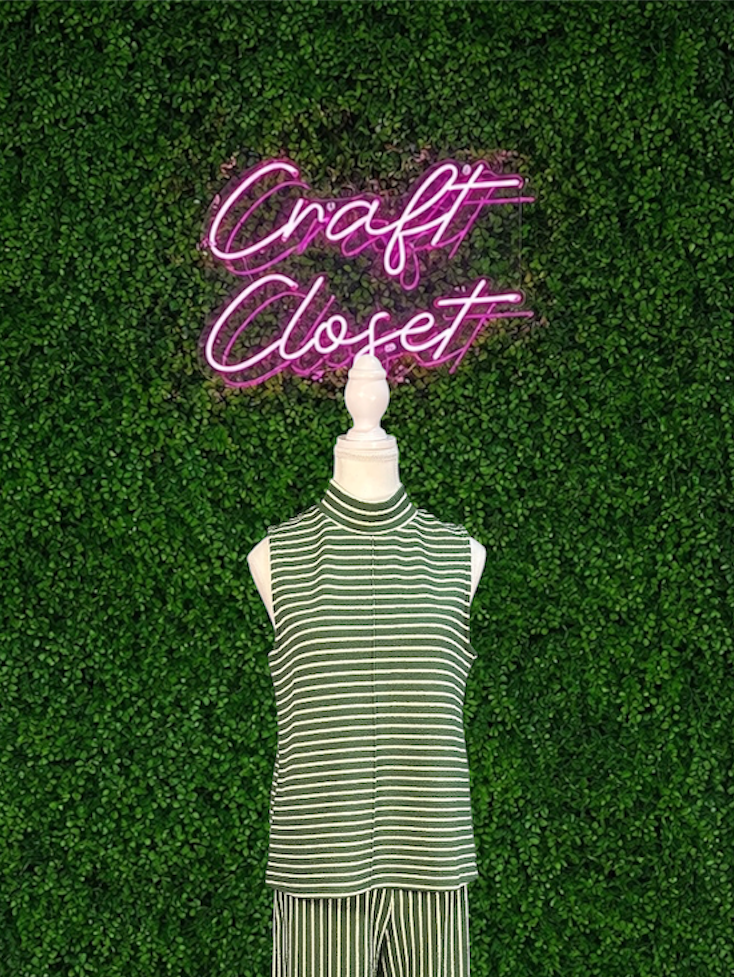 ENTRO Striped Sleeveless Top In Olive