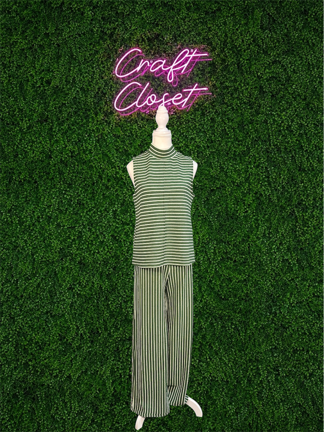 ENTRO Striped Pants In Olive